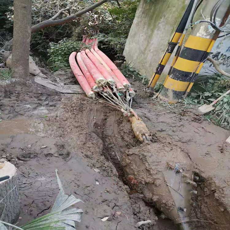 灵川拖拉管